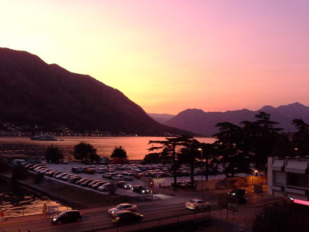 Apartment Todor Kotor Ngoại thất bức ảnh